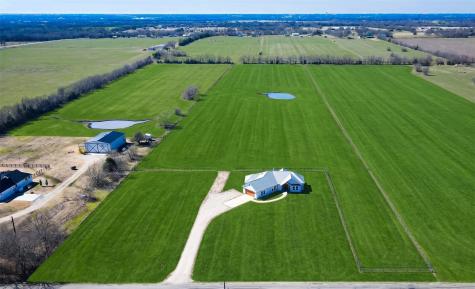 2415 Bucksnort Road Van Alstyne TX 75495