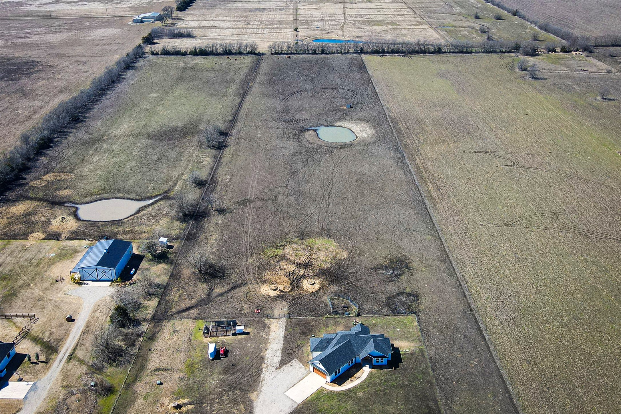 2415 Bucksnort Road Van Alstyne TX 75495