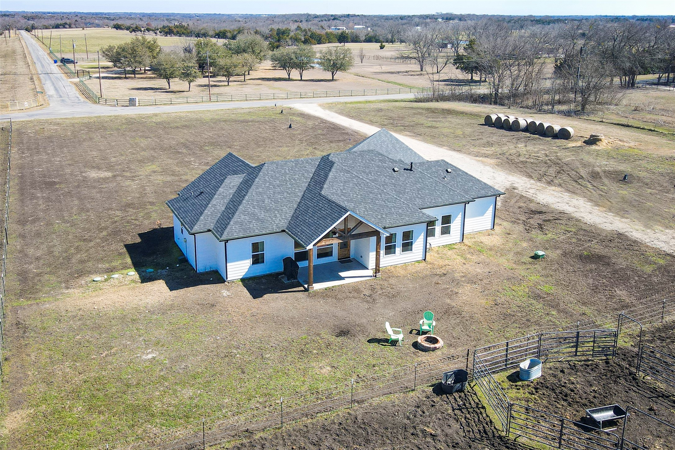 2415 Bucksnort Road Van Alstyne TX 75495