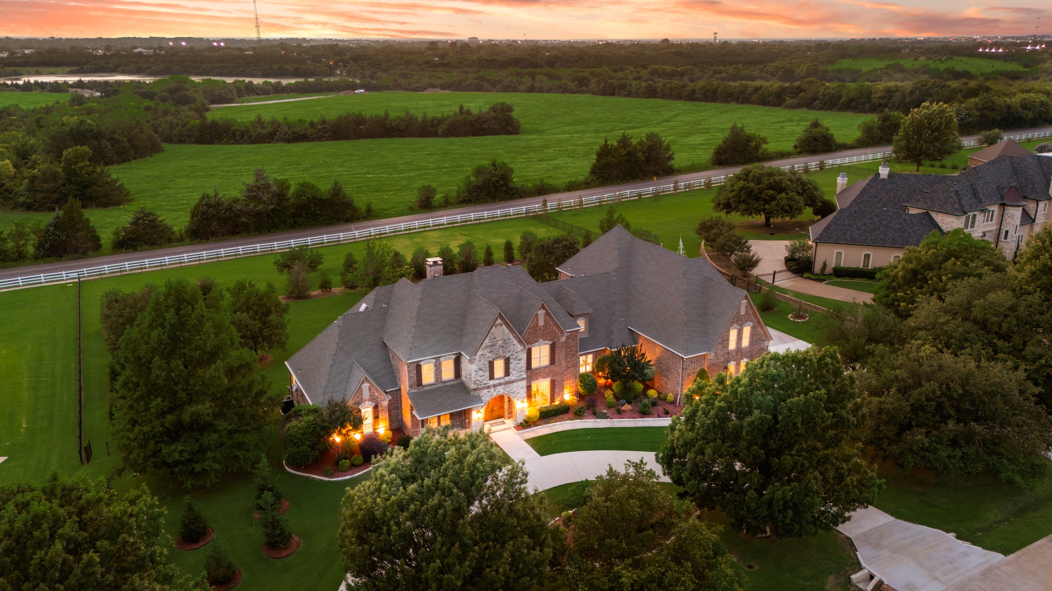1900 Broken Lance Lane Rockwall TX 75032