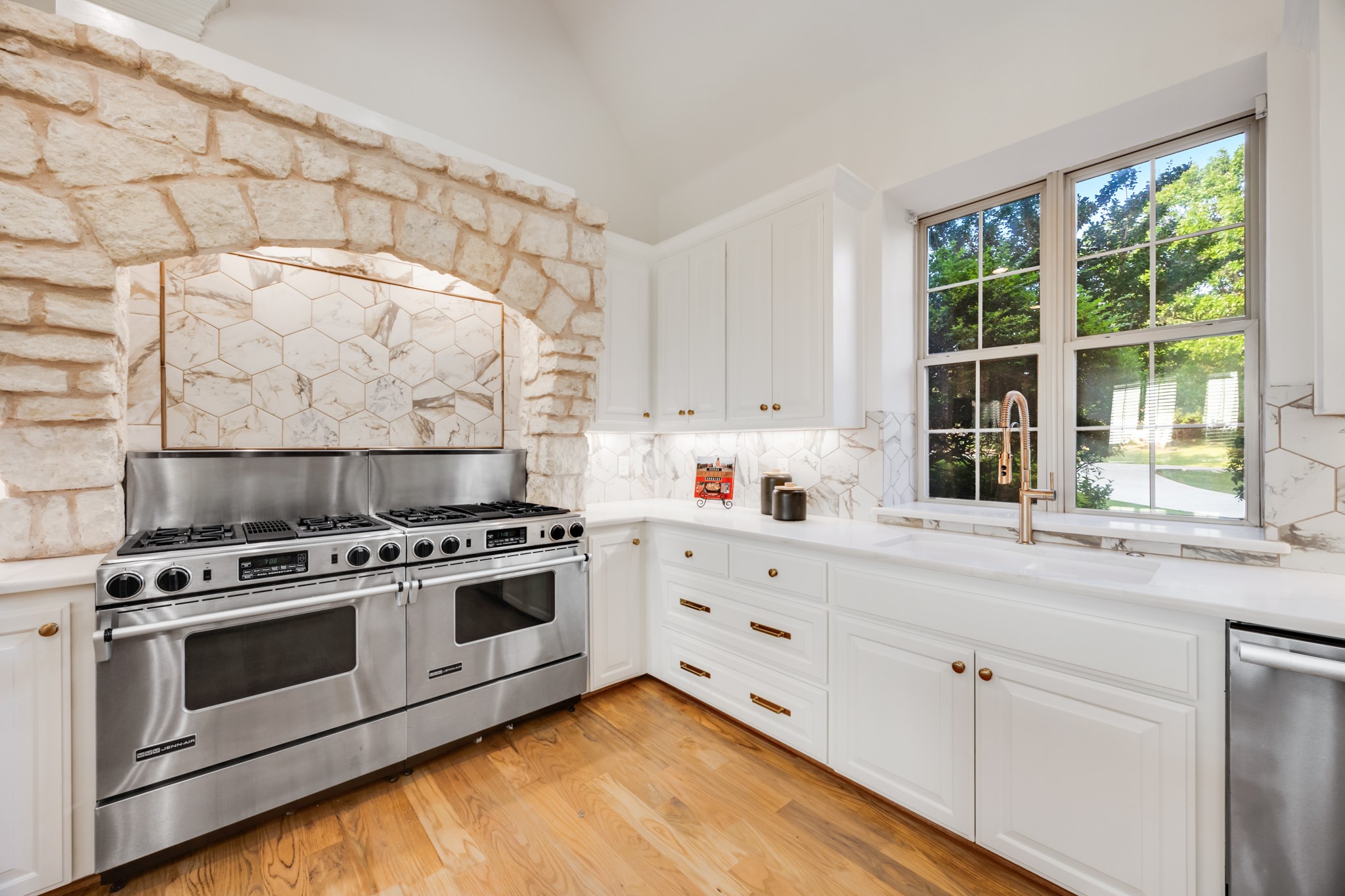 1900 Broken Lance Lane Rockwall TX 75032