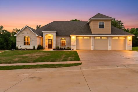 1616 Courtland Lane Lindale TX 75771