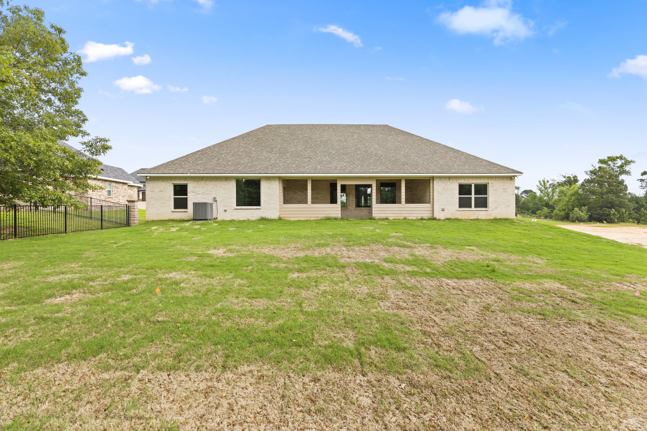 1616 Courtland Lane Lindale TX 75771