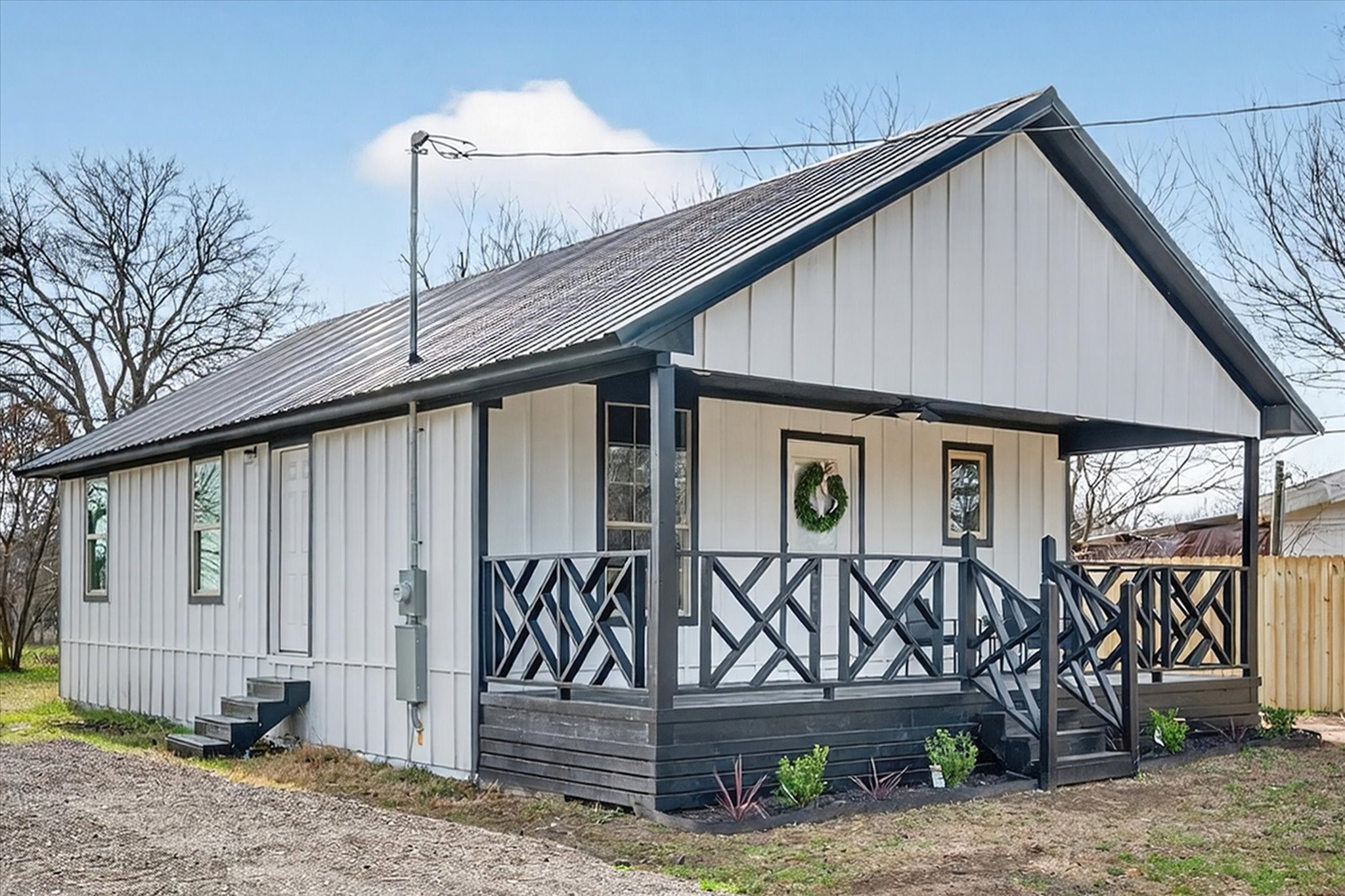 705 S 3rd Street E Dawson TX 76639