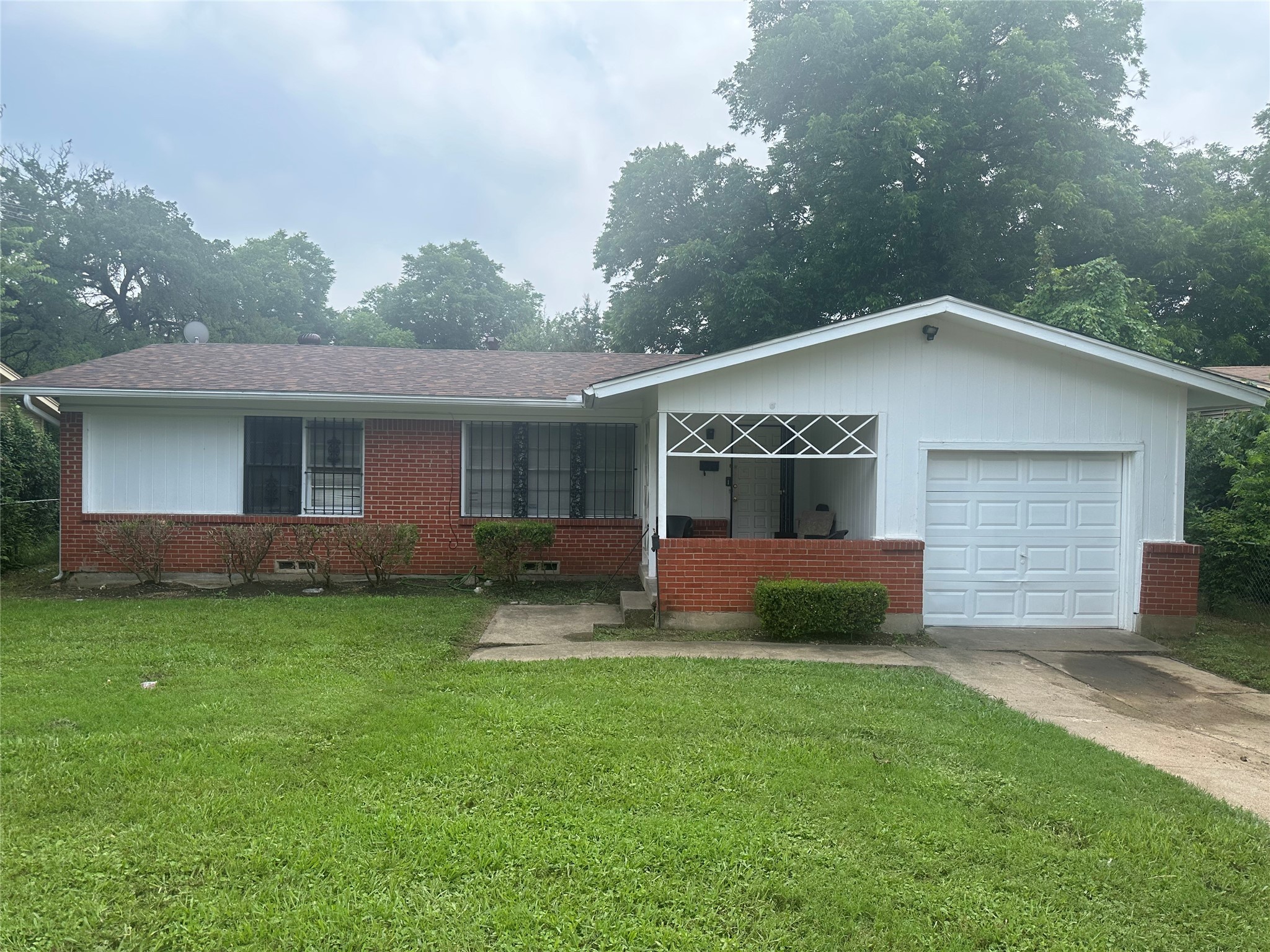4319 Vanette Lane Dallas TX 75216