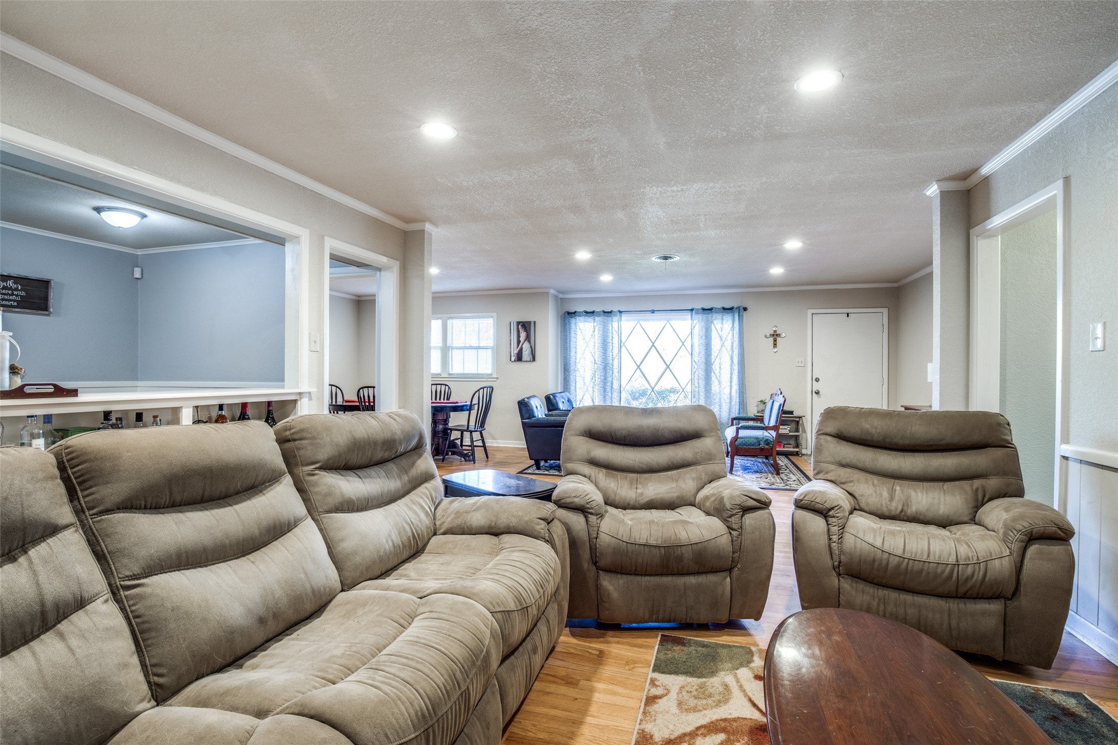 3928 Menzer Road Fort Worth TX 76103