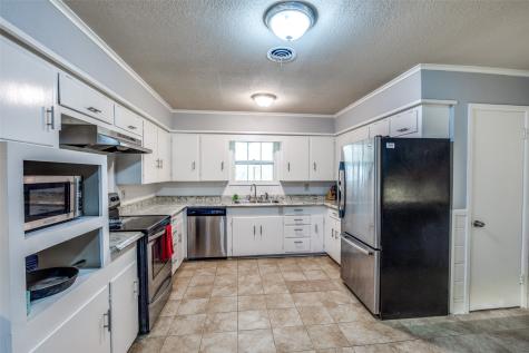 3928 Menzer Road Fort Worth TX 76103