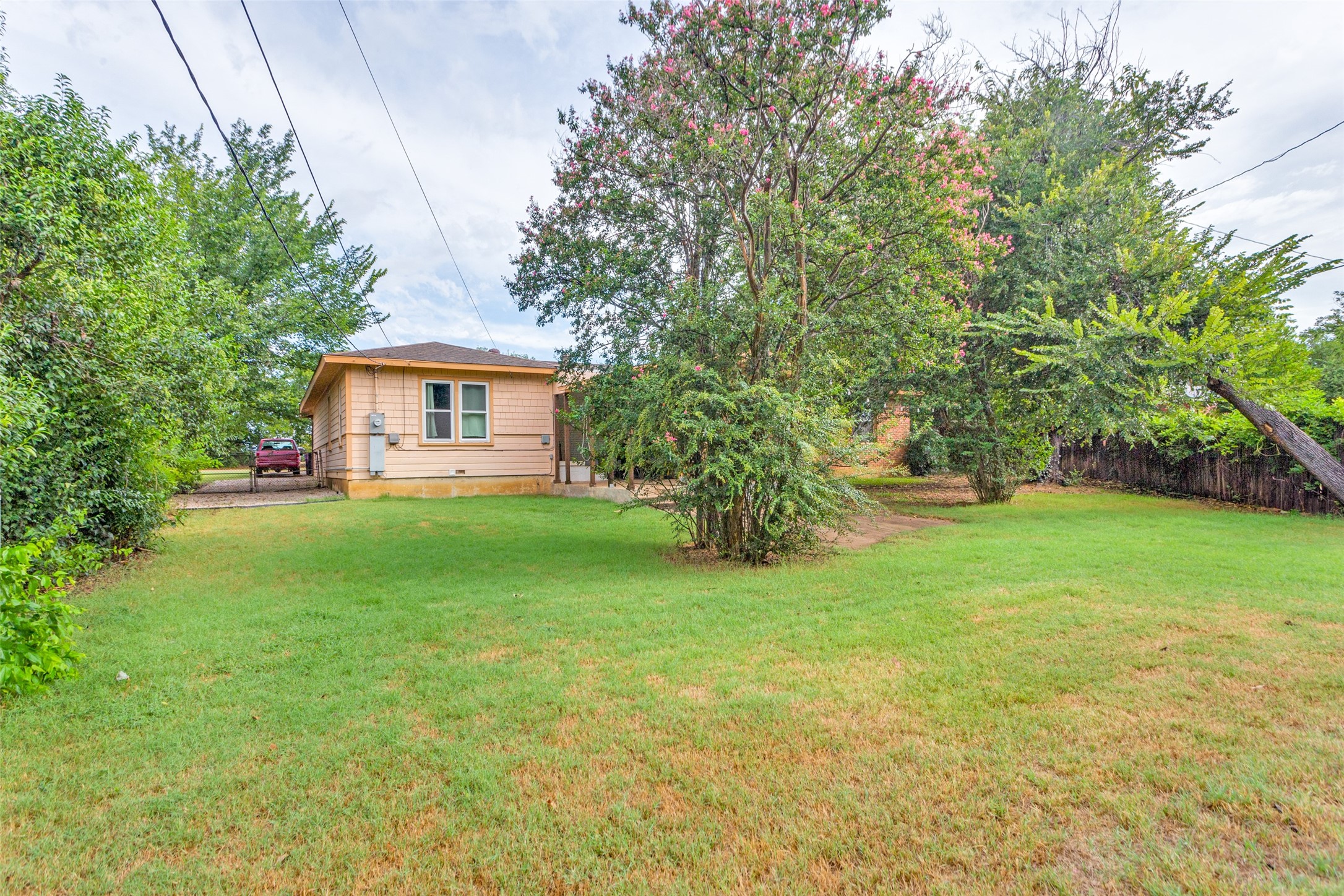 3928 Menzer Road Fort Worth TX 76103