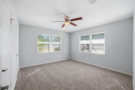 2926 N Prairie Creek Road Dallas TX 75227