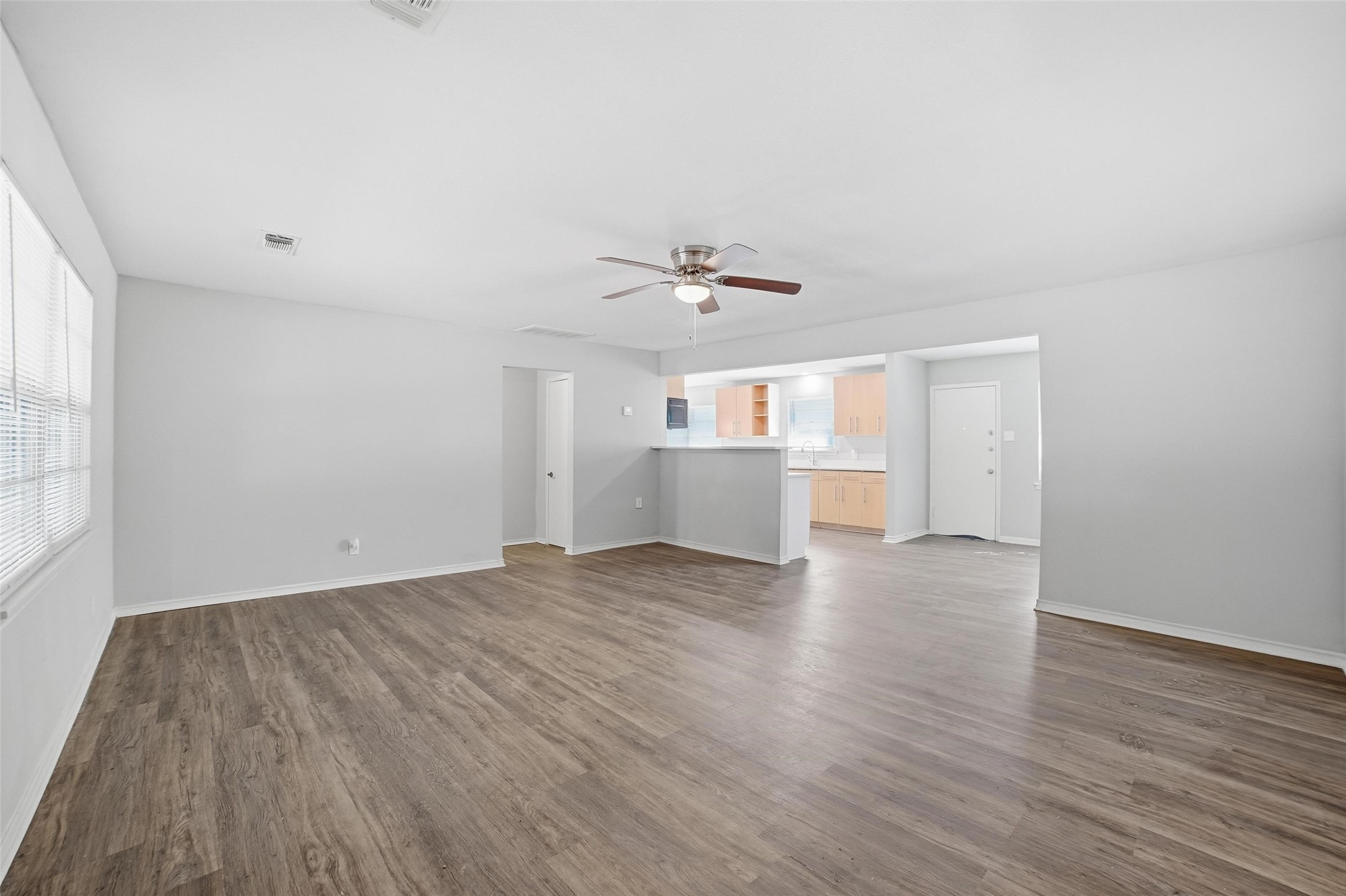 2926 N Prairie Creek Road Dallas TX 75227