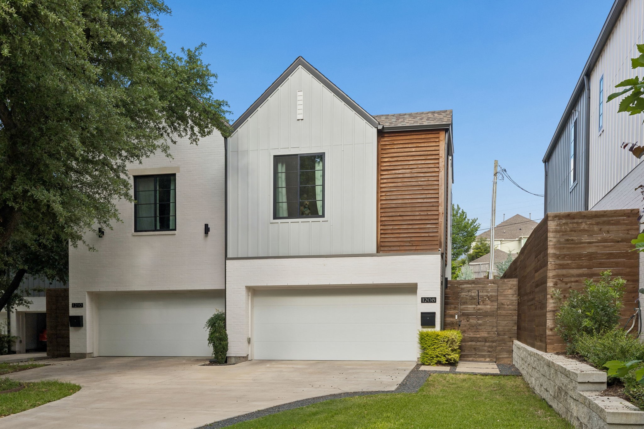 1208 Haines Avenue Dallas TX 75208