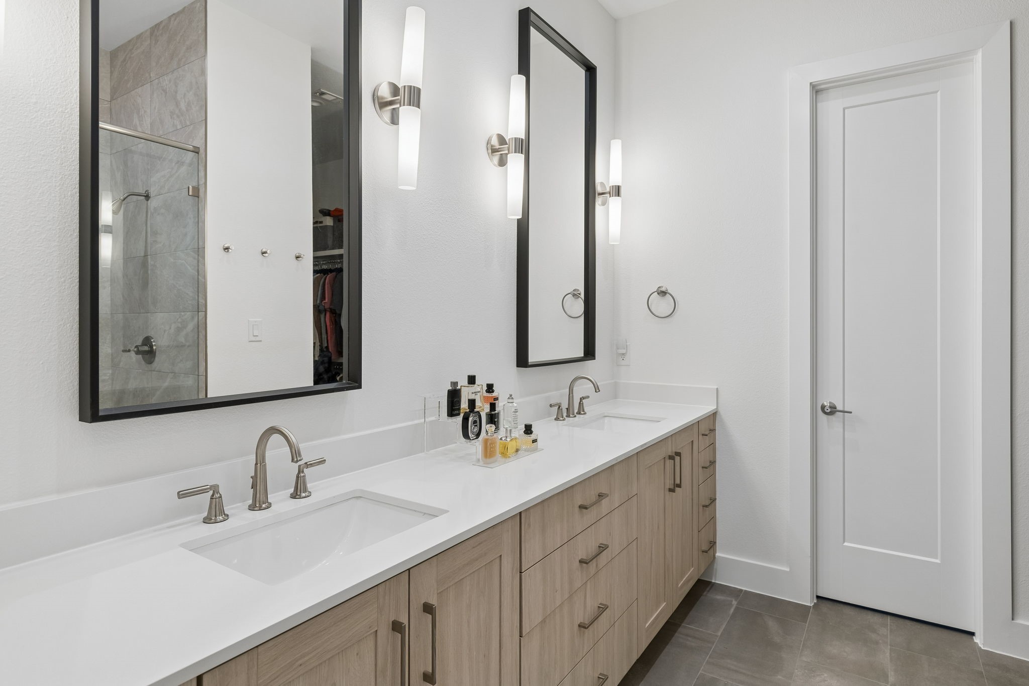 1208 Haines Avenue Dallas TX 75208