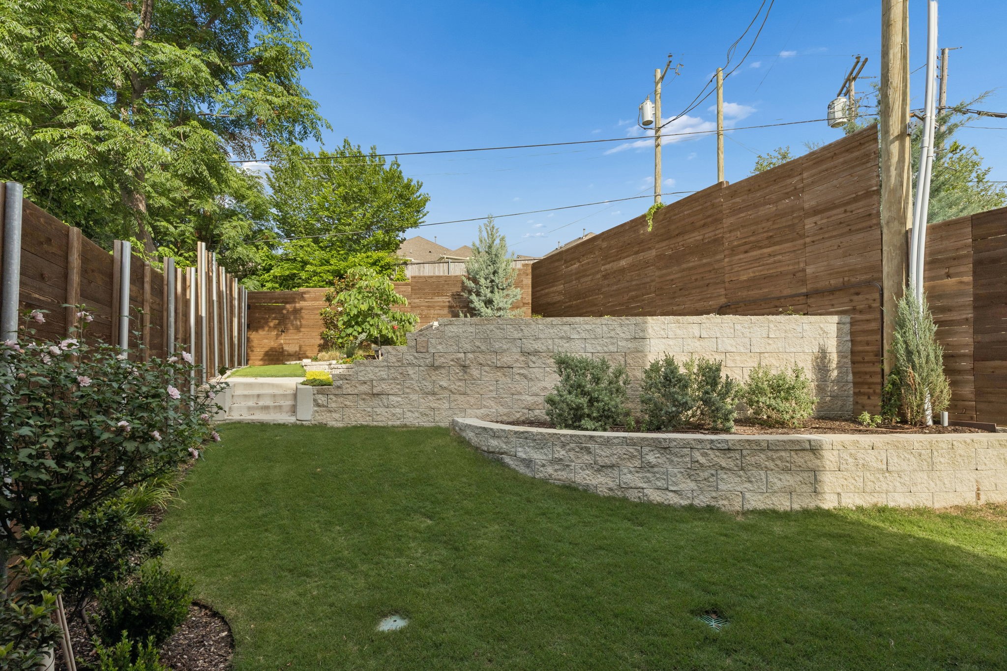 1208 Haines Avenue Dallas TX 75208