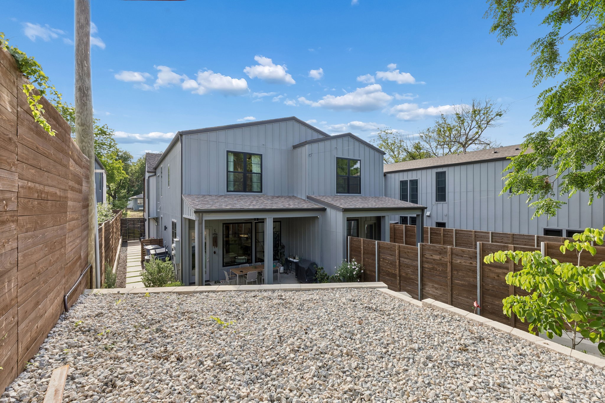 1208 Haines Avenue Dallas TX 75208