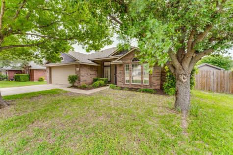 1012 N Carolina Avenue Midlothian TX 76065