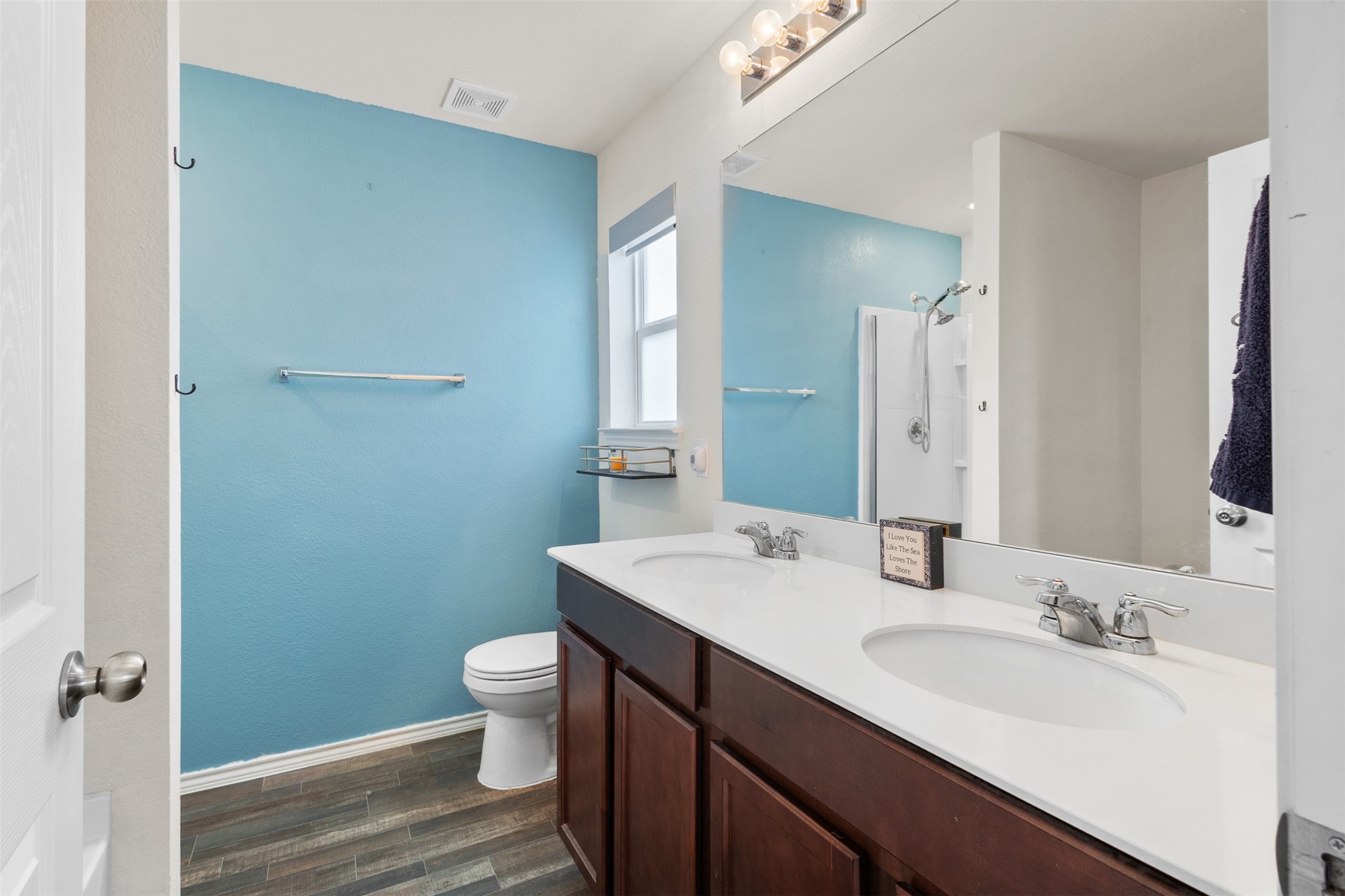 1914 Waggoner Drive Aubrey TX 76227