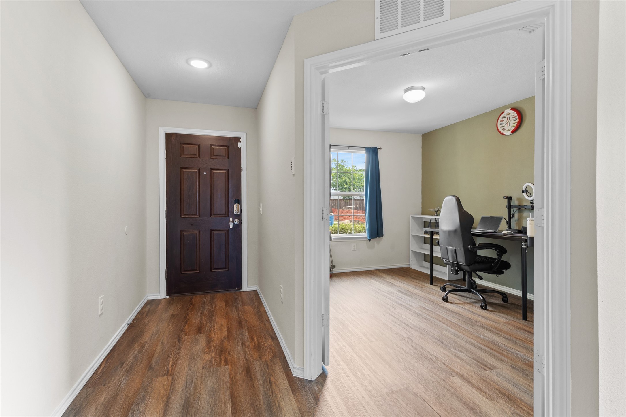 1914 Waggoner Drive Aubrey TX 76227
