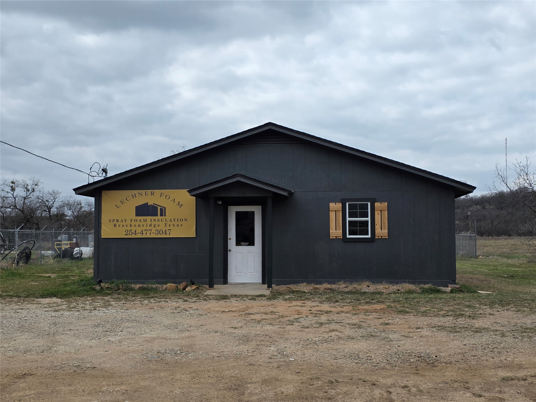 105 N Dairy Street Breckenridge TX 76424