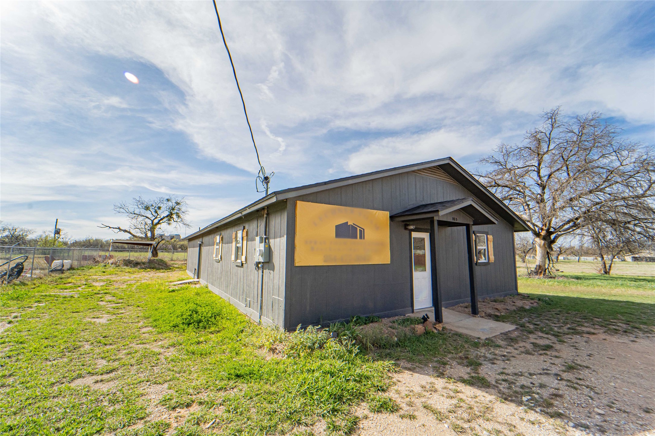 105 N Dairy Street Breckenridge TX 76424