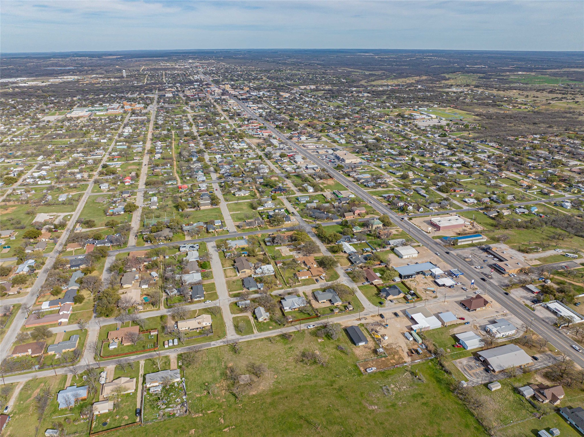 105 N Dairy Street Breckenridge TX 76424