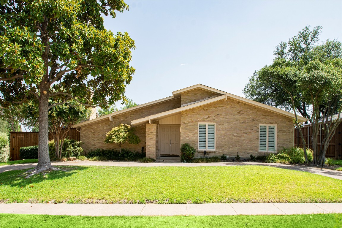 6764 Hillwood Lane Dallas TX 75248