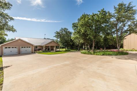 420 Private Road 1400 E Morgan TX 76671