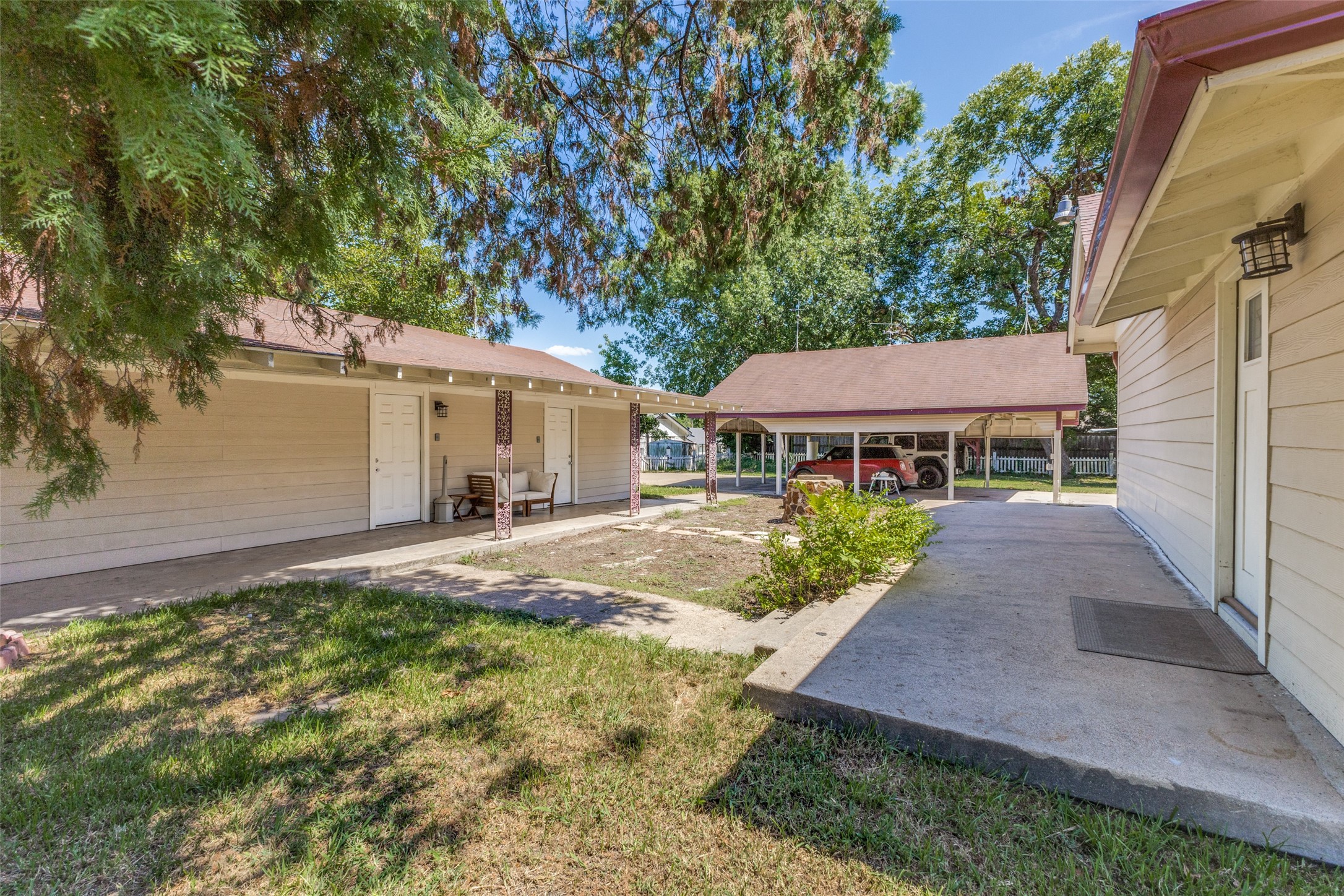 401 S 4th Street Crandall TX 75114