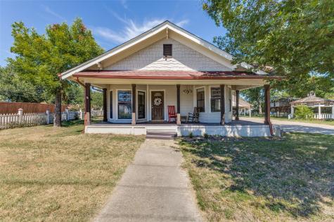 401 S 4th Street Crandall TX 75114