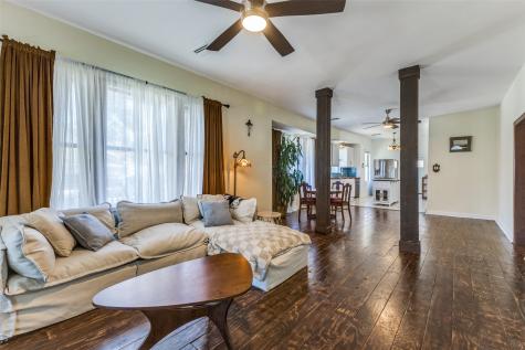 401 S 4th Street Crandall TX 75114