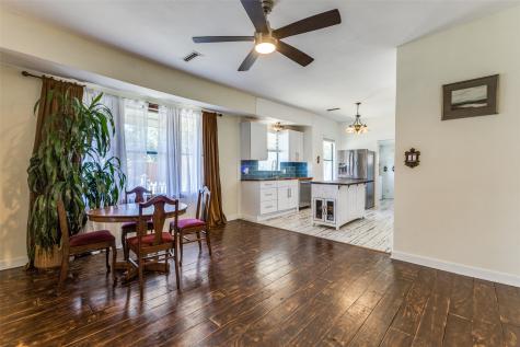 401 S 4th Street Crandall TX 75114