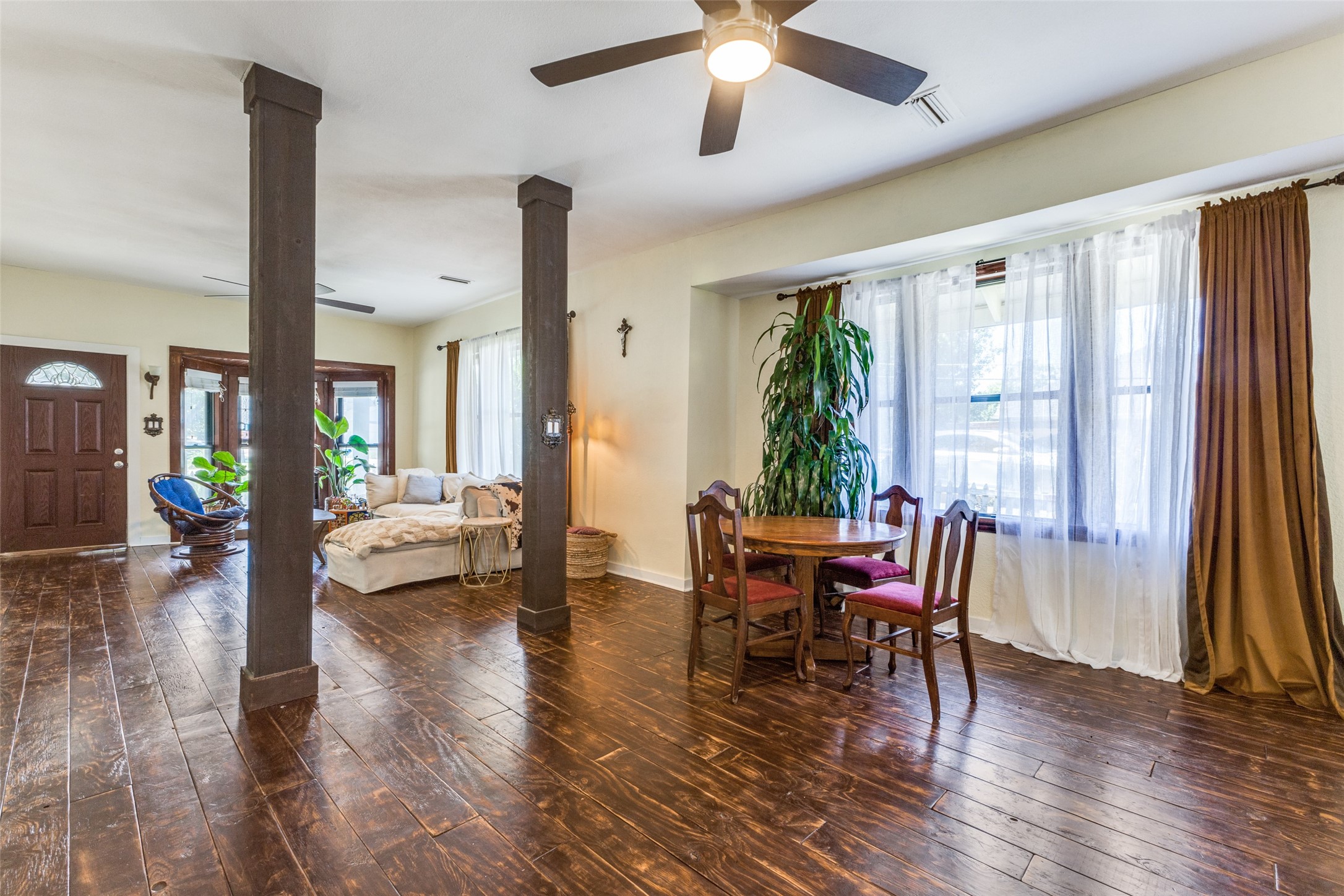 401 S 4th Street Crandall TX 75114