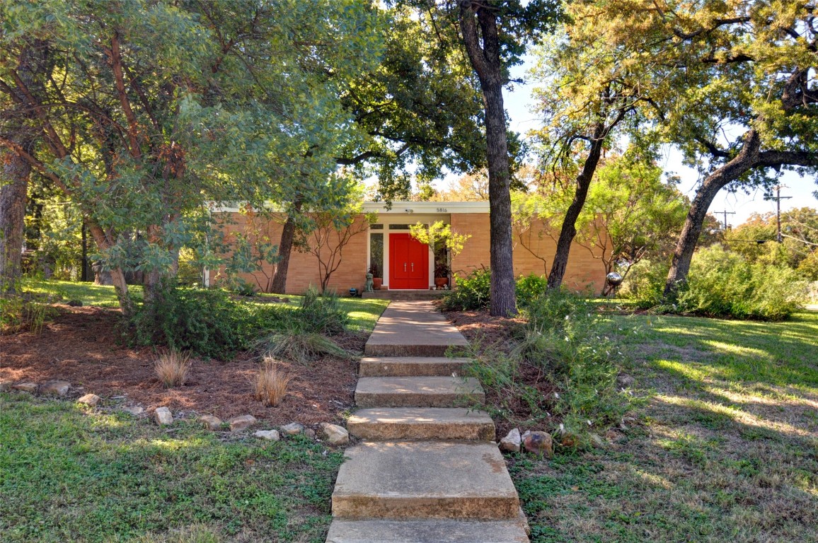 5816 Monterrey Drive Fort Worth TX 76112