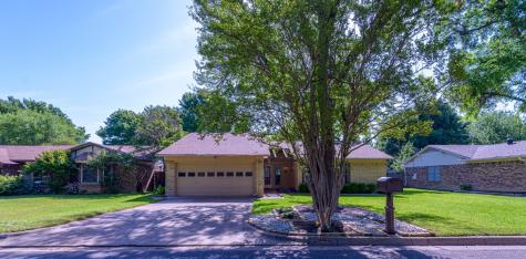 2703 Sibley Drive Arlington TX 76015