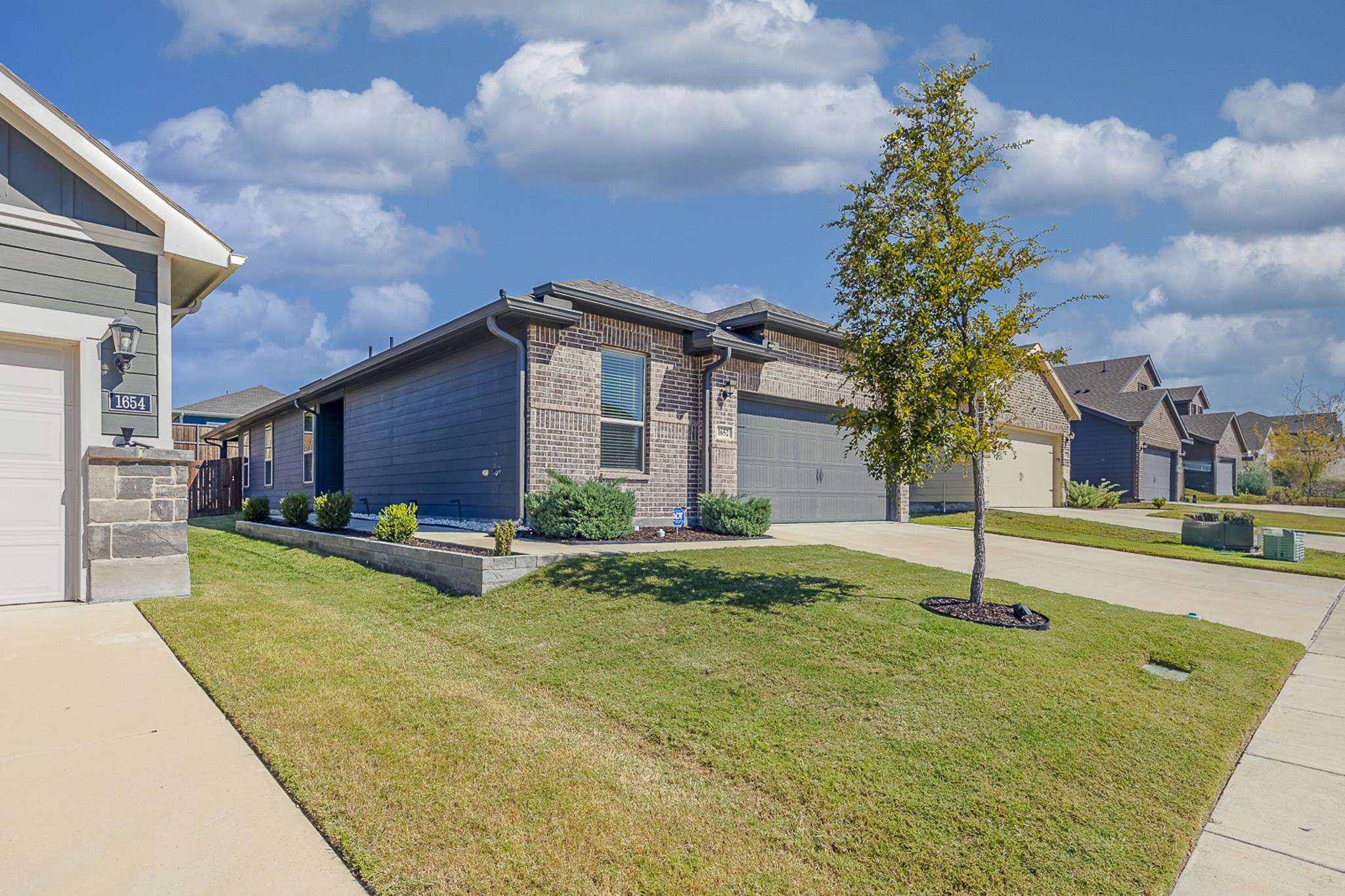 1652 Briar Hunt Drive Forney TX 75126