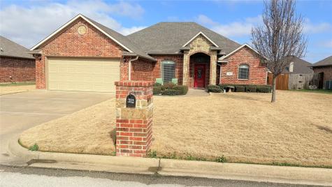 312 W Mcafee Drive Mabank TX 75147