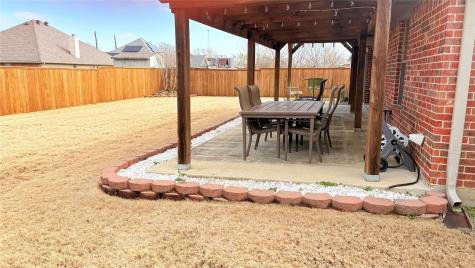 312 W Mcafee Drive Mabank TX 75147