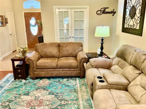 312 W Mcafee Drive Mabank TX 75147