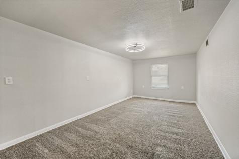 1913 San Antonio Street Grand Prairie TX 75051