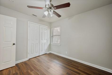 1913 San Antonio Street Grand Prairie TX 75051