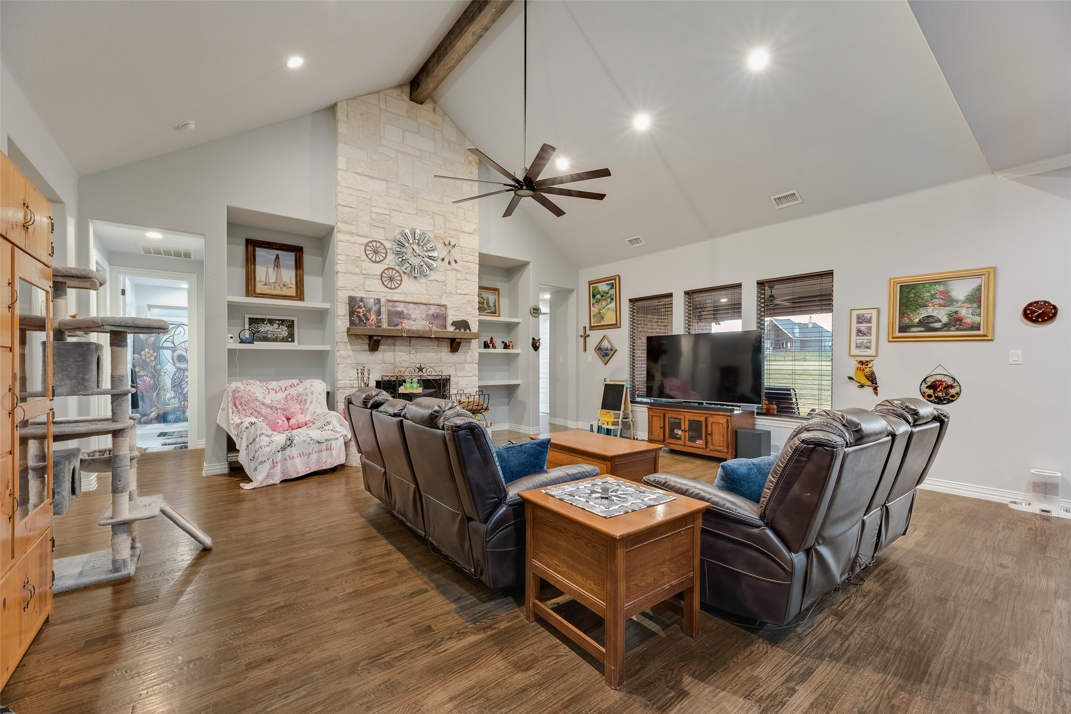 252 Agua Linda Drive Godley TX 76044