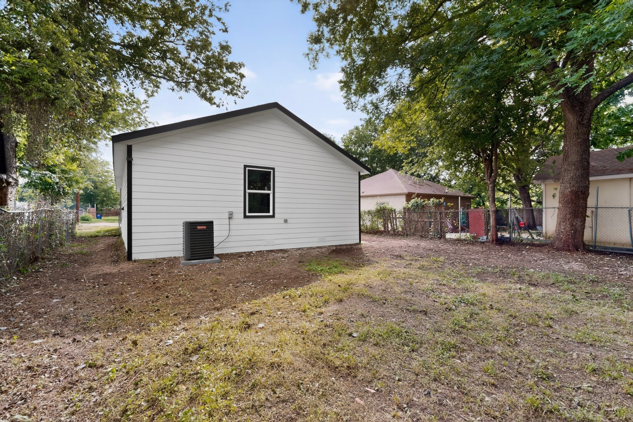 2703 Gertrude Avenue Dallas TX 75210