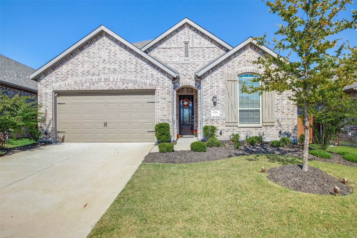 1705 Canter Court Aubrey TX 76227