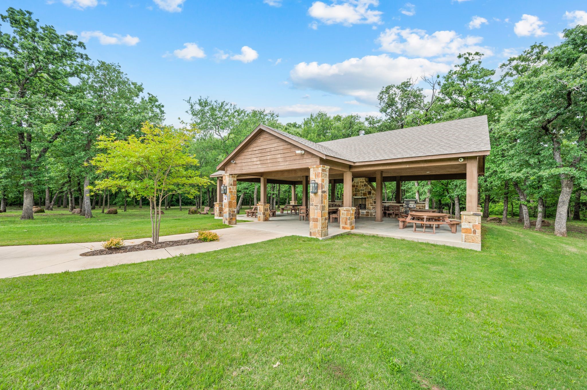 7320 Winding Way Drive Arlington TX 76001