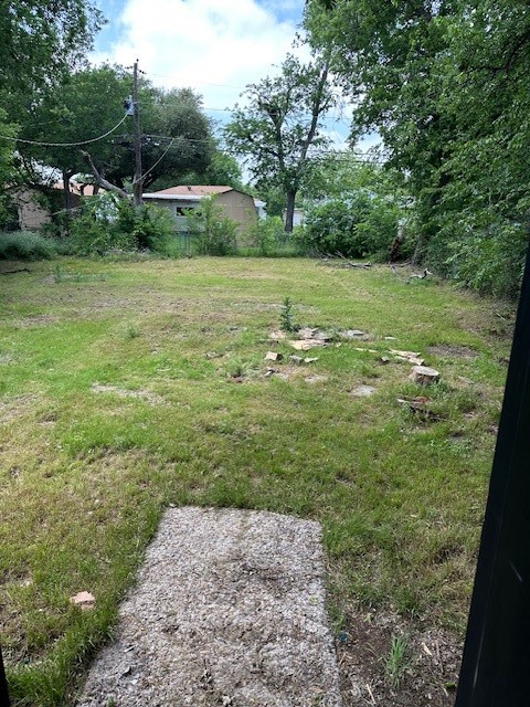 205 Hallvale Drive White Settlement TX 76108