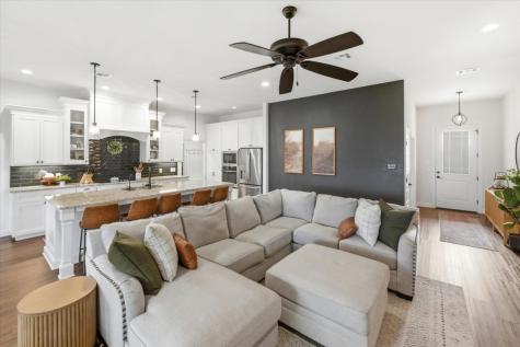 720 Whirlaway Road Hewitt TX 76643