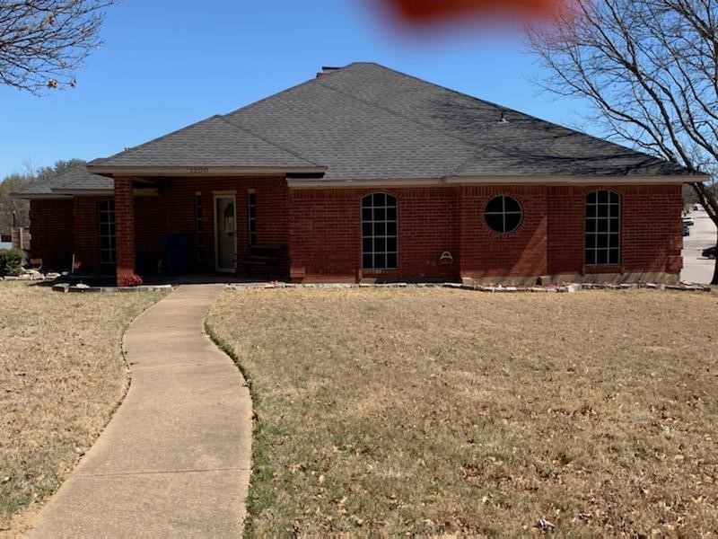 1200 Lake Grove Lane Desoto TX 75115