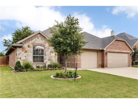 1805 Colorado Court Burleson TX 76028