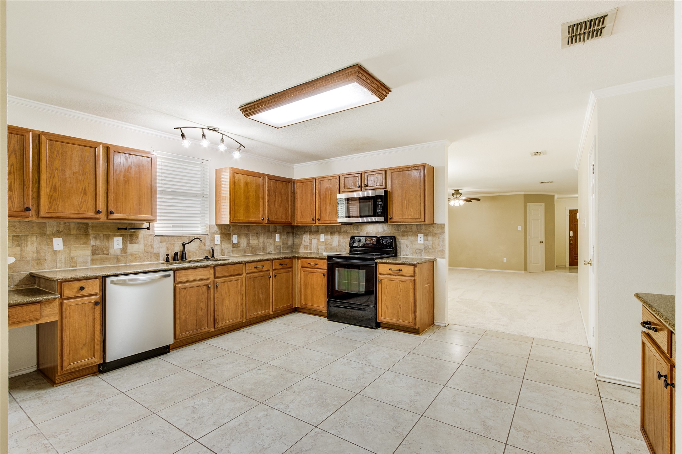 1720 Rialto Way Fort Worth TX 76247