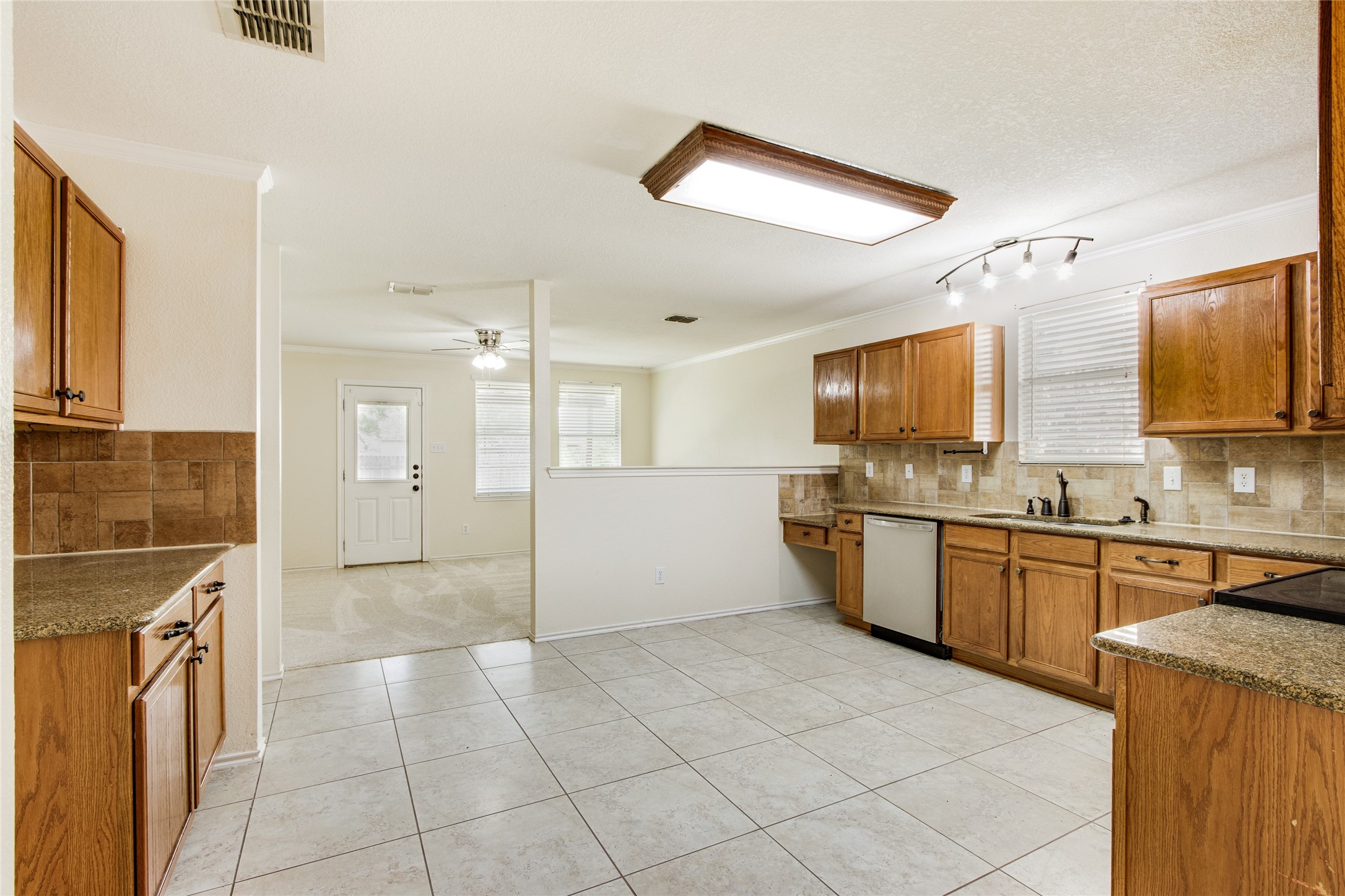1720 Rialto Way Fort Worth TX 76247