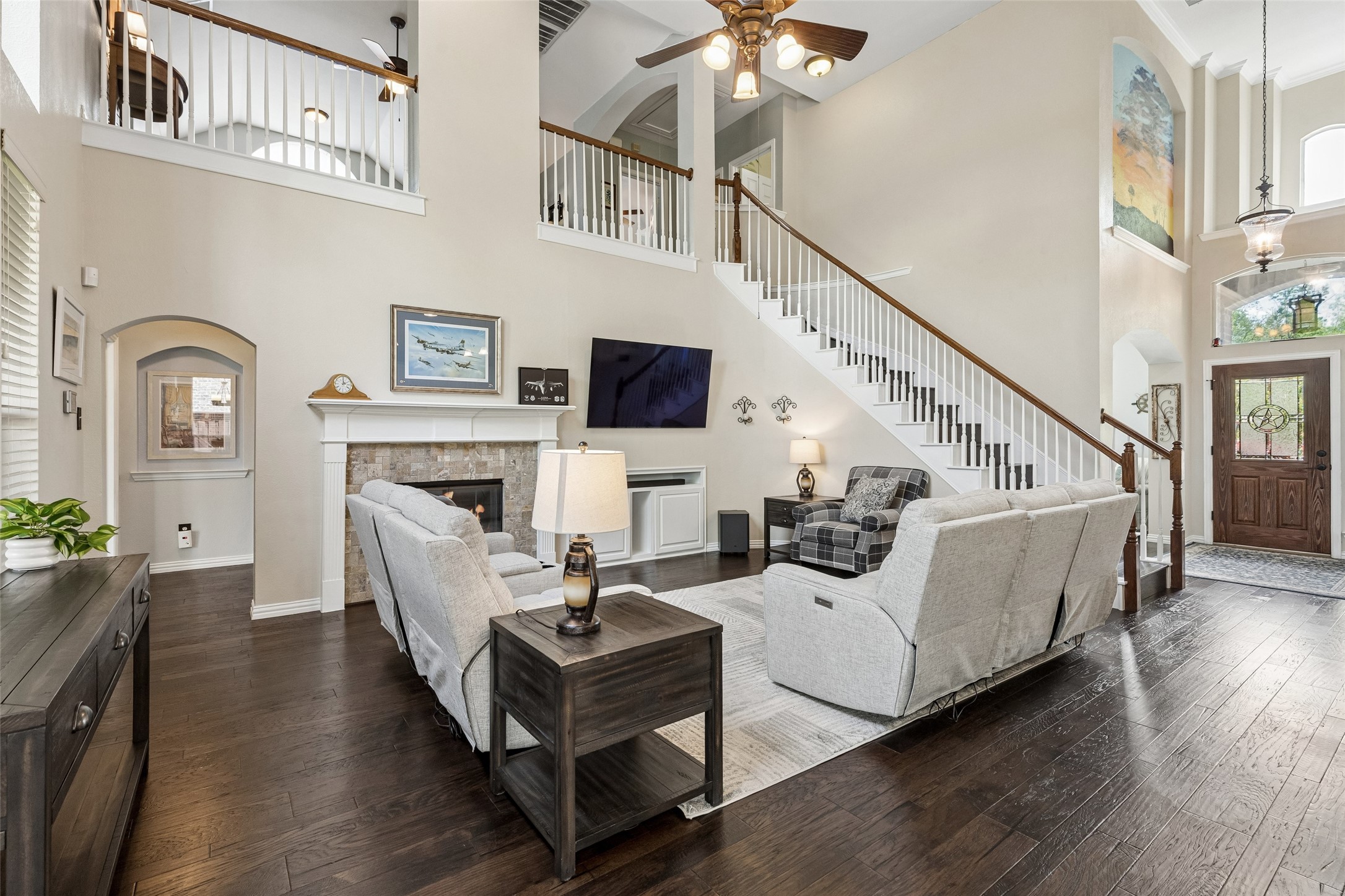 2206 Autumn Trail Garland TX 75040